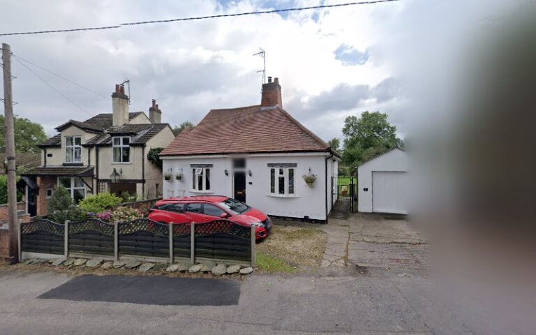 pawsome dog grooming wrexham 1 768x480