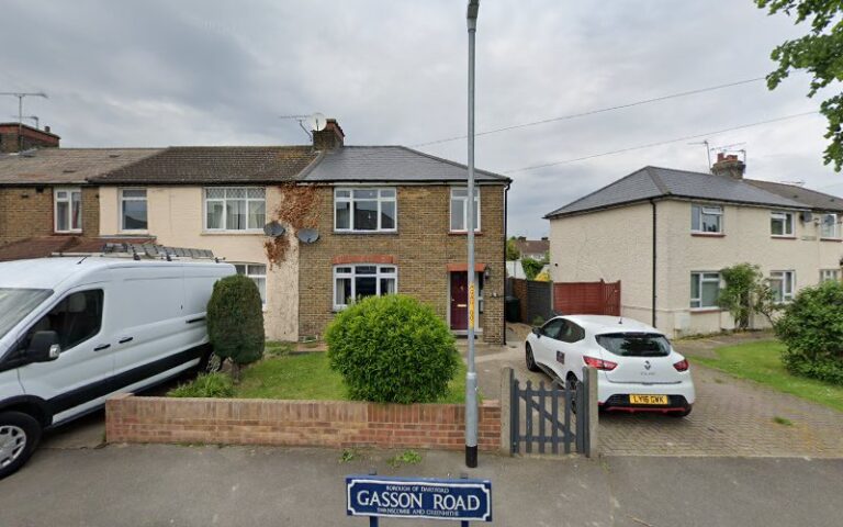 sniffers dog grooming wolverhampton 1 768x480